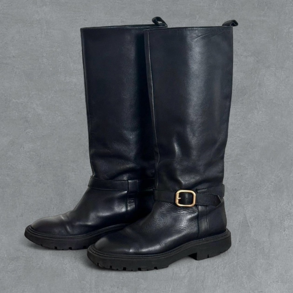 Black Leather Knee-High Boots - Picture 4 of 9